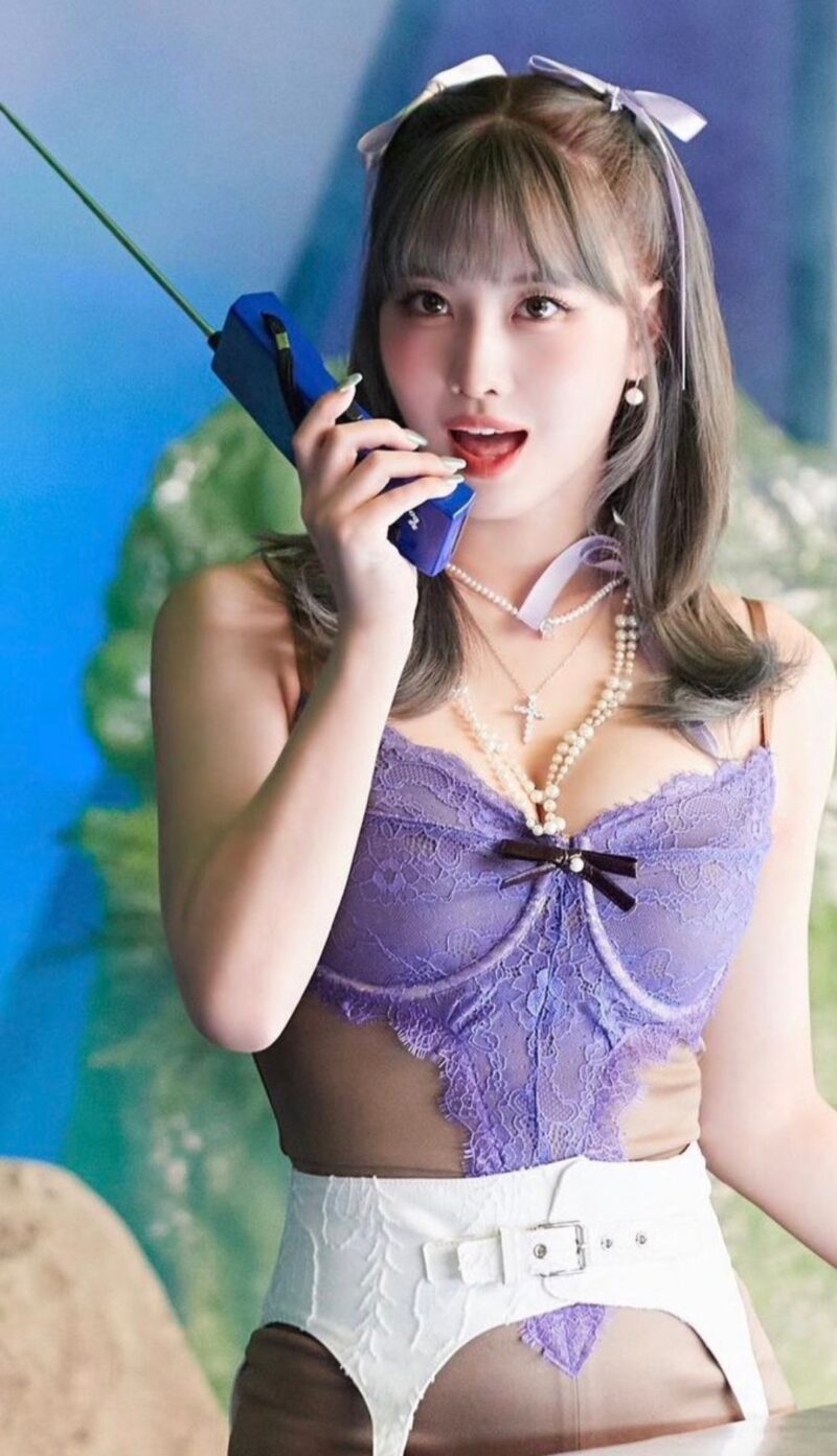 K-POP - Twiceモモのエロ画像まとめ！高画質の乳輪&Fカップおっぱい&お尻！【K-POP】