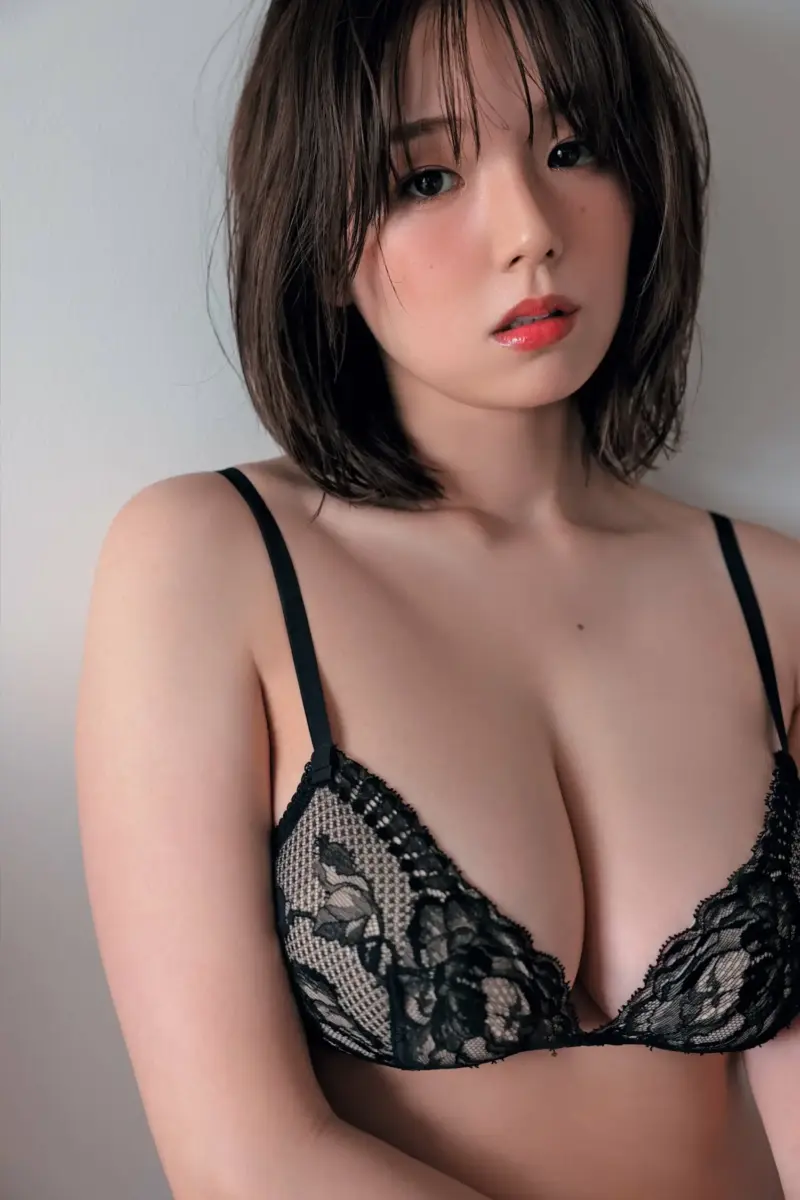 グラビア女優 - 篠崎愛のエロ画像集！巨乳おっぱいとデカ尻170連続【ヌード乳輪画像付き】